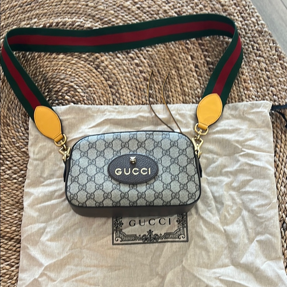 Gucci GG Supreme Messenger Bag